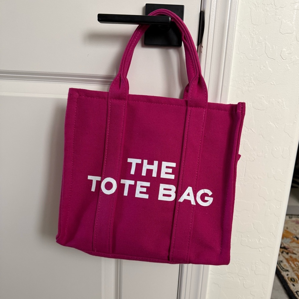 The Tote Bag canvas top handle zip D rings